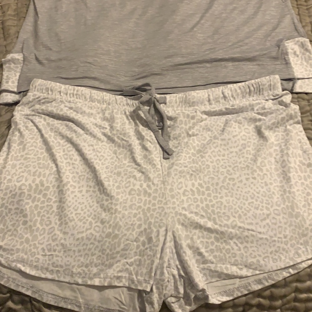 COPY - Rae Dunn Pajama Set - Picture 7 of 7